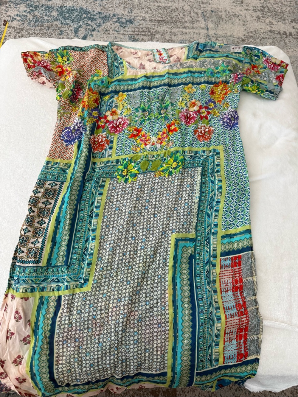 Johnny Was M Boho Floral Tile Print Side Slit Midi Tunic Dress D75